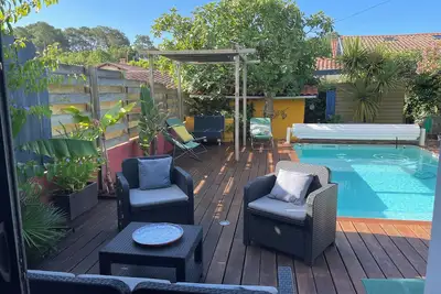 Image de Villa calme et lumineuse avec piscine proche Chiberta à 2, 5 km de la plage