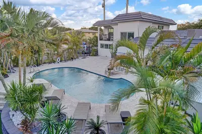 Image de Bright Beachside Getaway Apt #8