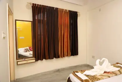 Appartement 3 Bhk Grand avec vue sur les champs verdoyants