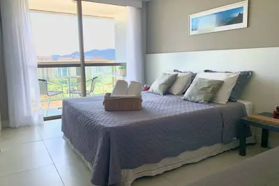 Image de Apart avec vue sur la mer et accès à la plage