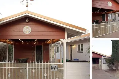 Image de 2 Bd\/1ba mid century home- king bed, Ac, no steps, carport, max 28 night booking