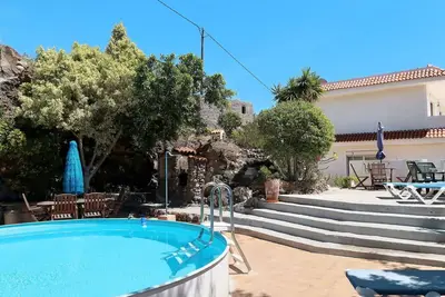 Image de Bel appartement pour 4 personnes avec piscine, Wifi, Tv, terrasse et parking