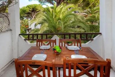 Image de Belle maison de vacances pour 4 personnes avec piscine, Wifi, Tv et terrasse