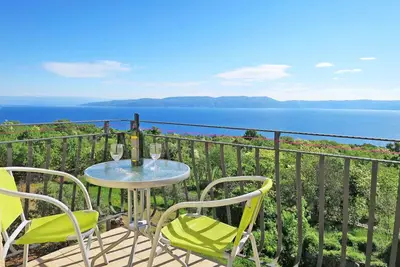 Image de Confortable appartement avec climatisation, Wifi, Tv, balcon, animaux admis et parking