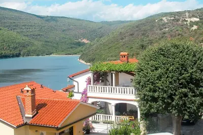 Image de Confortable appartement pour 4 personnes avec Wifi, climatisation, Tv, terrasse et parking