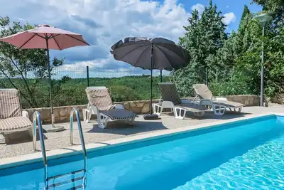 Image de Belle maison de vacances privée avec piscine privée, climatisation, Wifi, Tv, patio et parking
