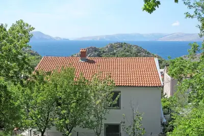 Image de Agréable appartement avec climatisation, Wifi, Tv, terrasse, animaux admis et parking