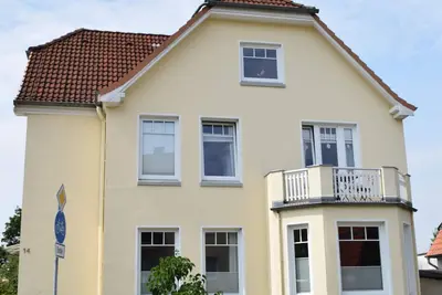 Image de Appartement au dernier étage dans un immeuble ancien, près du port, proche du centre ville
