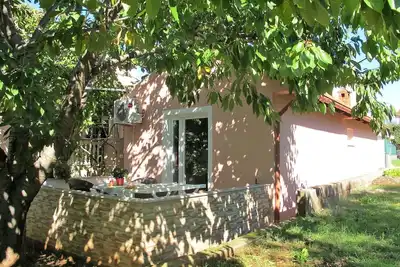 Image de Merveilleuse maison de vacances privée pour 4 personnes avec Wifi, climatisation, Tv et terrasse