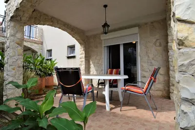 Image de Joli appartement avec Wifi, climatisation, Tv, terrasse, animaux admis et parking