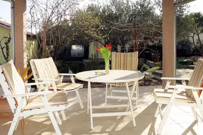 Image de Bel appartement dans une maison de vacances avec climatisation, Wifi, piscine, Tv, terrasse, parking