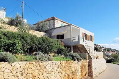 Image de Agréable appartement dans une maison de vacances avec Wifi, climatisation, Tv et terrasse