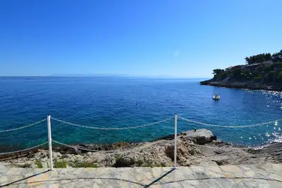 Image de Agréable appartement pour 4 personnes avec Wifi, Tv, terrasse et animaux admis