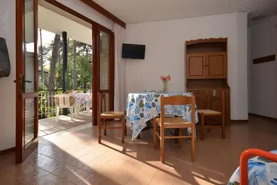 Image de Confortable appartement dans une maison de vacances avec Wifi, climatisation, Tv, terrasse, parking