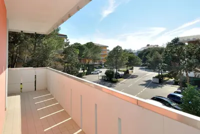 Image de Joli appartement pour 6 personnes avec climatisation, Wifi, Tv, balcon et animaux admis