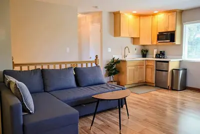Image de 2Br1Ba Guest Suite 2 milles d'Apple Spaceship