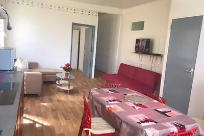 Image de Appartement T2 vue sur mer, proche plages et commerces de proximité