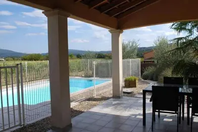 Image de Villa standing 4p climatisée, piscine privée terrasse et jardin, très calme
