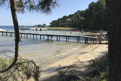 Image de Maison de vacances dans la pinède au calme idéalement située entre lac et océan