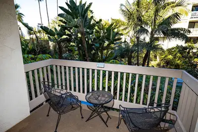 Image de Nouveau! Beau condo abordable et confortable avec vue sur l'océan et vue sur le jardin