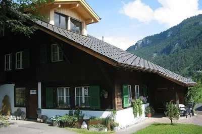 Image de Appartement de vacances Meiringen pour 1 - 5 personnes avec 2 chambres Ă coucher - Maison de vacance