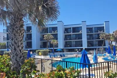 Image de Confortable 2 chambres directement sur la plage