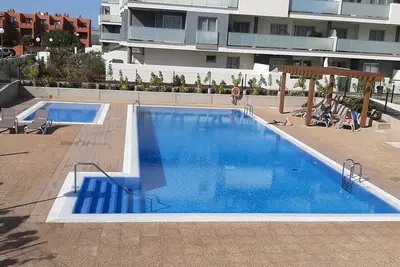 Image de Beautiful Modern Apartment With Heated Pool! ! !