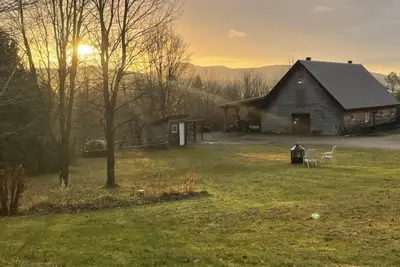 Image de Belle Maison, Vues Sur La Montagne, Sentiers Forestiers