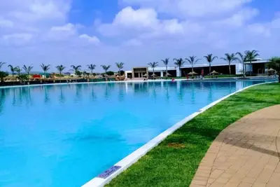 Image de Entrée sans clé - Le Blyde (lagon et piscine limpides). Pretoria