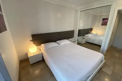 Image de One Bedroom - Rue D'Antibes