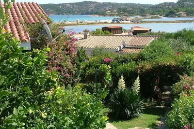 Image de Bel appartement avec jardin à 100 mètres de la mer