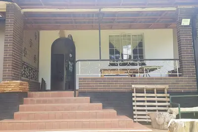 Image de Kaths sur Amy. Venez découvrir la maison loin de chez vous.