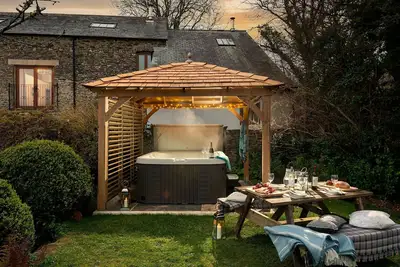 Image de Le moulin à eau -2 chambres familiales conversion de grange de luxe près de Looe