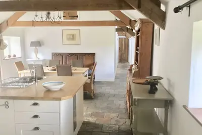 Image de CwCw Barn - Cuckoo Barn, sur une colline près des Brecon Beacons