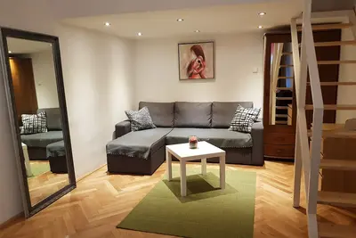 Image de Have fun in the Jewish Quarter - Central located apartment
