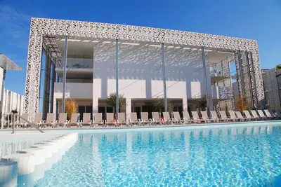 Image de Appart Equipé Près de la Plage! Accès Piscine Saisonnière + Sauna