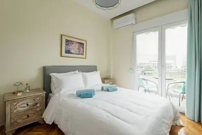 Image de Condo luxueux familial, avec une vue sans fin sur les châteaux de la vieille ville et plus encore.