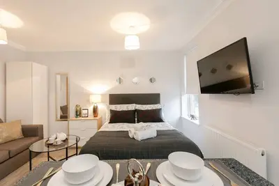 Image de 11 Appartement Affaires Helena House