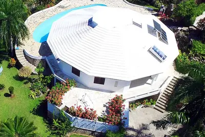 Image de Shell House, Caracol dominicain avec piscine de 14 m et vue sur l'océan
