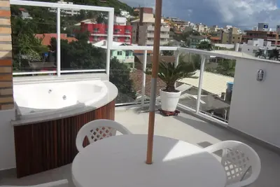 Image de Couverture B Plage Avec 2 Chambres Et Jacuzi