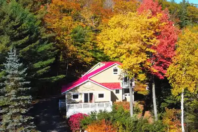 Image de Cotton Lake Cabin - Vues à couper le souffle avec un accès facile au lac Squam
