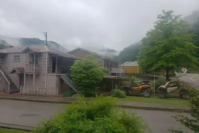 Devil Anse Trail House  Matewan Wv  access to  Buffalo Mountain Devil Anse Trail