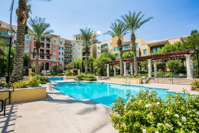 Image de Propriété de 2 chambres récemment rénovée dans le lac Las Vegas