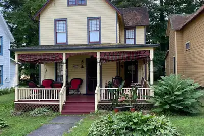 Image de Chalet d'été situé dans le parc historique de Sacandaga.