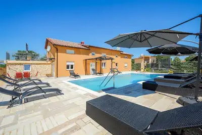 Image de Belle maison à Sovicenta avec WiFi
