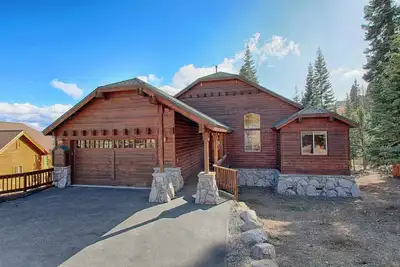 Image de Nouvelle annonce * 15% de réduction jusqu'à fin février / 4bds, 12 couchages avec vue imprenable sur la montagne