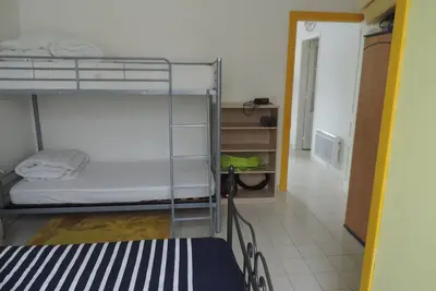 Image de belle villa ronçoise de 7 personnes proche plage et commerces