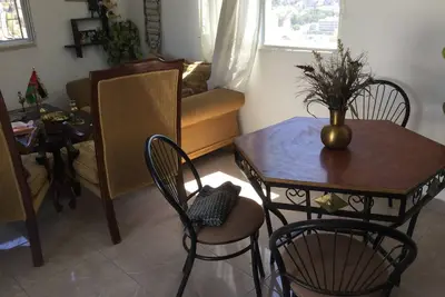 Image de Au-dessus de l'appartement de théâtre