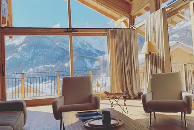 Image de Chalet Tabuc spacieux contemporain confortable