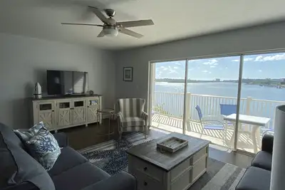 Image de Condo au bord de l'eau de Captain's Cove